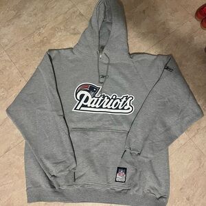 Reebok New England Patriots Gray Hoodie– Excellent Condition